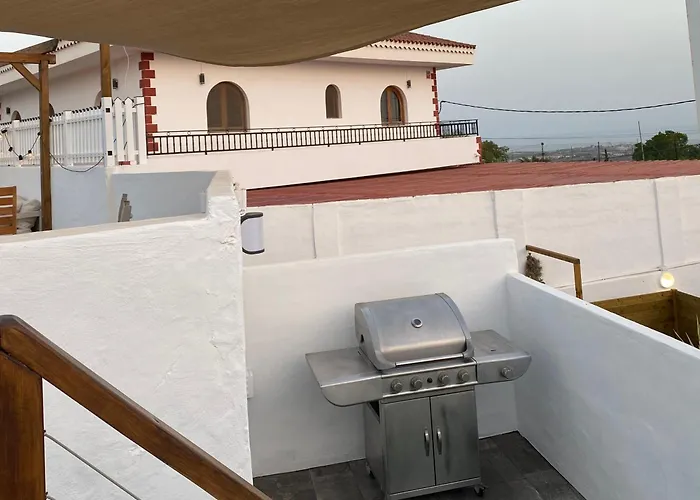 בית נופש Private Pool, Parking, Bbq In The South Of Gc *