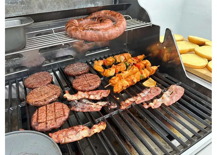 בית נופש Private Pool, Parking, Bbq In The South Of Gc *