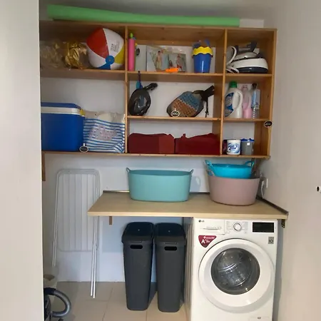 Дом отдыха Private Pool, Parking, Bbq In The South Of Gc *