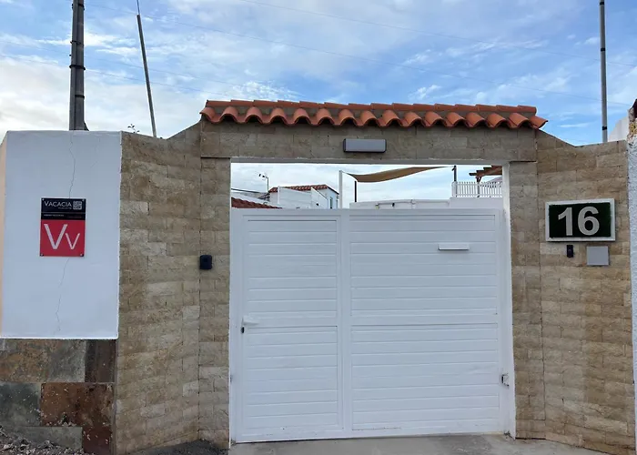 Private Pool, Parking, Bbq In The South Of Gc Holiday home Las Palmas de Gran Canaria