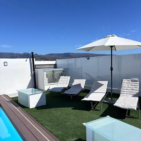 Private Pool, Parking, Bbq In The South Of Gc Semesterbostad *